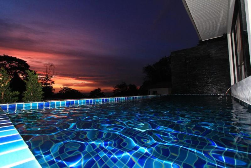 Baan Kongdee Sunset 3* Praia de Kata