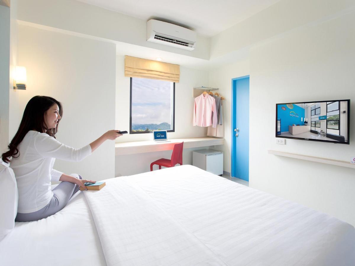 Hotel Hop Old Town Phuket