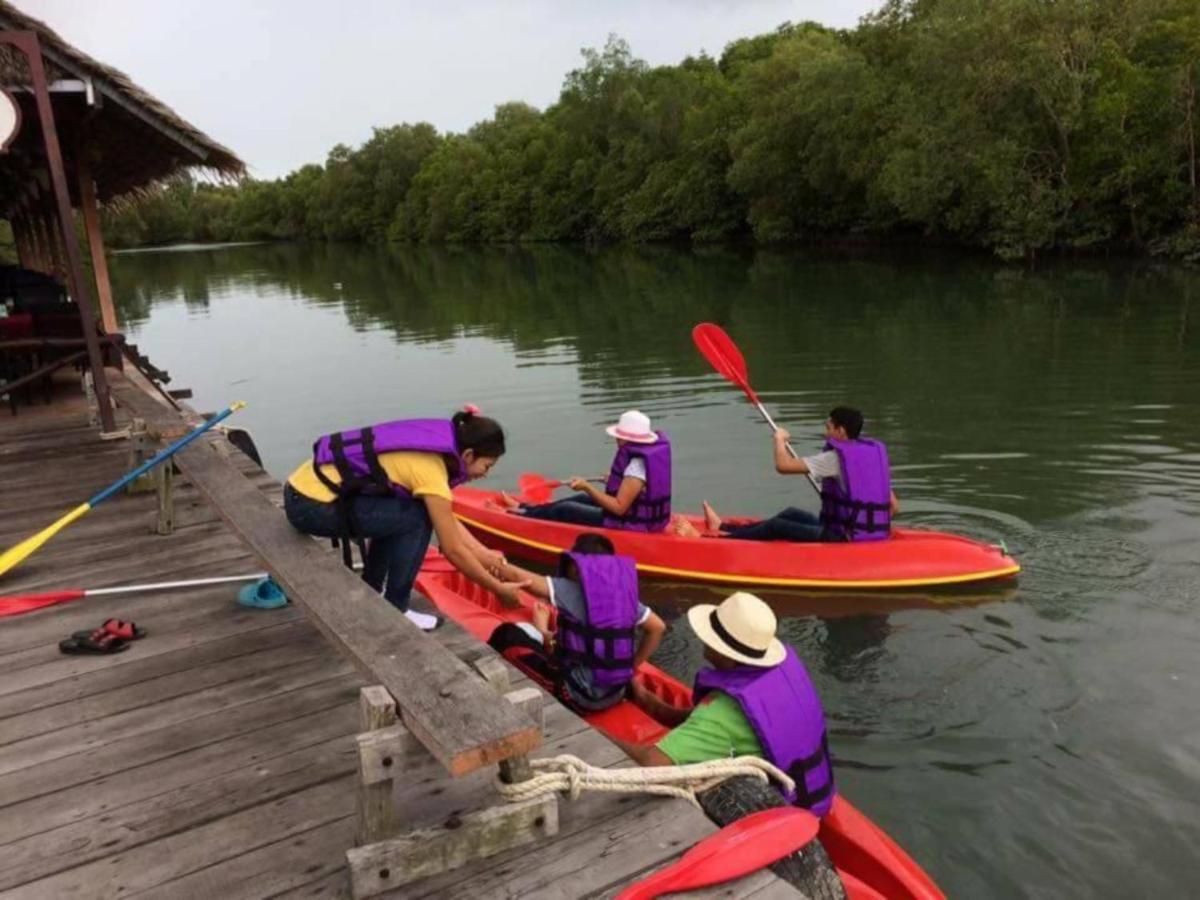 Tempat peranginan Chaiyo Phuket