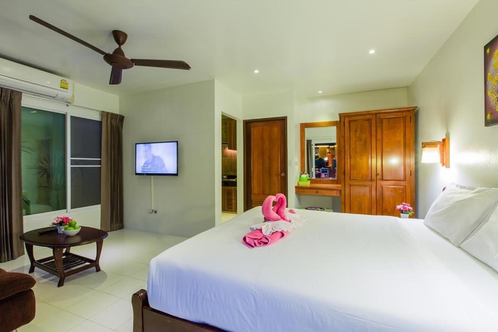 Lemon Tree Naturist Naiharn 3* Phuket