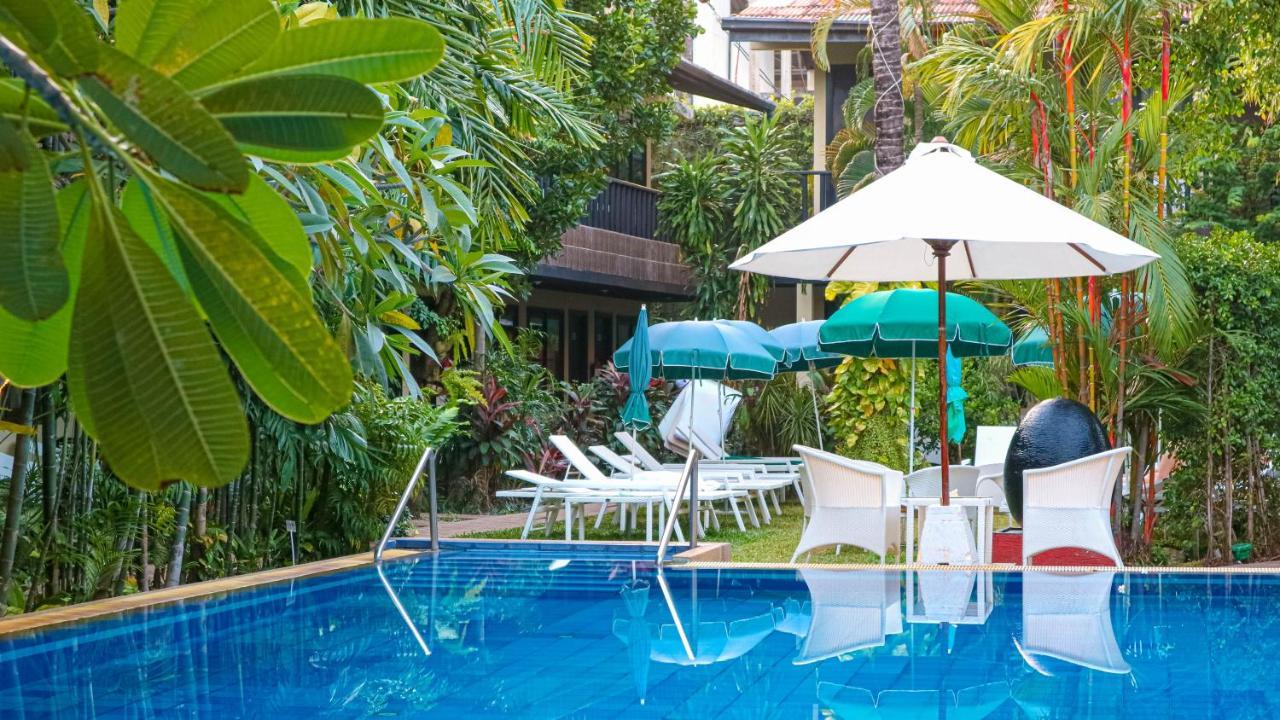 Hotel Lokal Phuket 