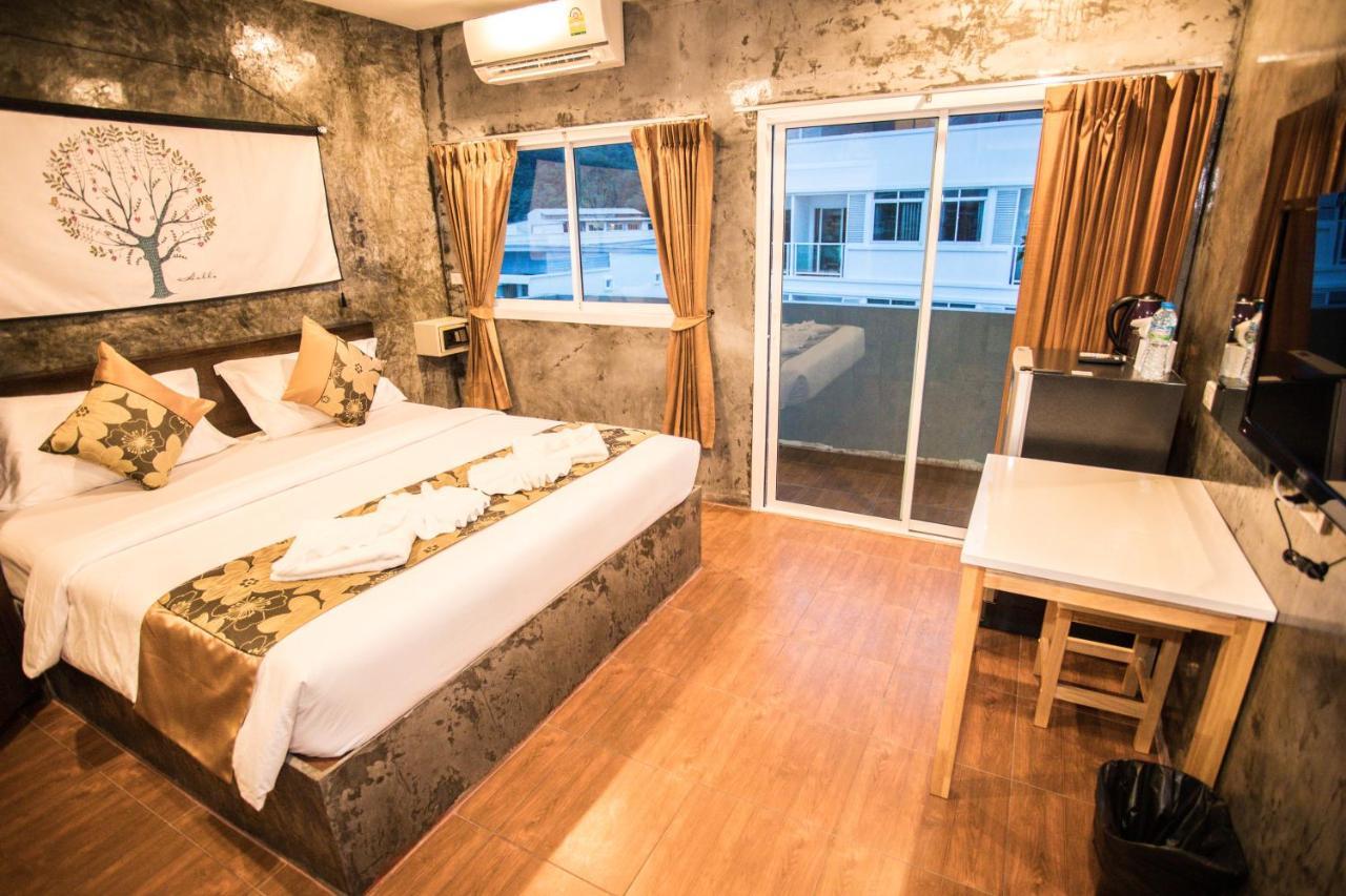 Happy 99 Hotel Patong