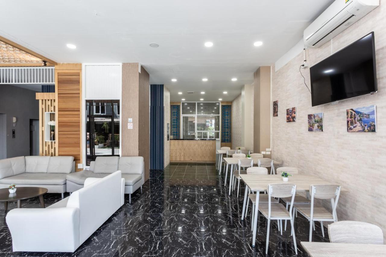 Hotel 77 Bangla - Sha Certified Phuket