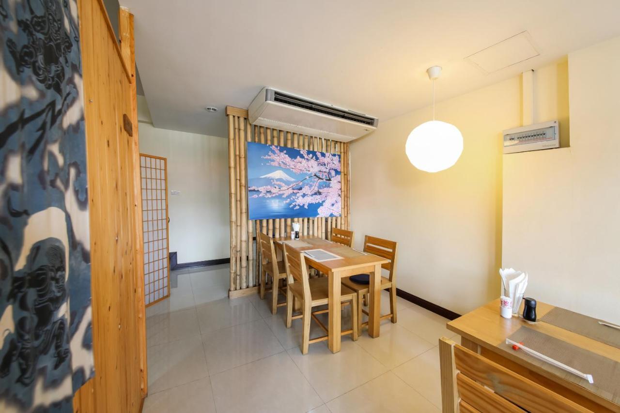Hotel Oyo 368 Aoi