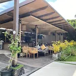 Lokal Phuket \