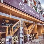 Cat Story Hotel
