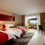 Ashlee Hub Hotel Patong