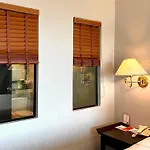 C & N Resort And Spa - Sha Extra Plus
