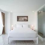 B2 Phuket Premier Hotel