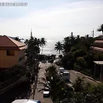 Le Tong Beach Hotel