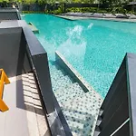 The Deck Patong Condo By Joy