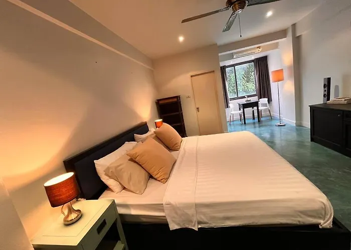 Chic Condo Near Patong Beach