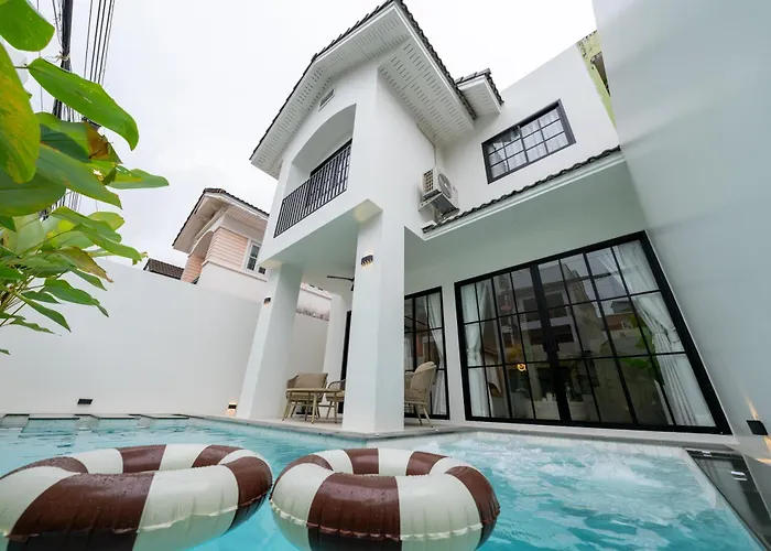 House No 158 Patong Pool Villa