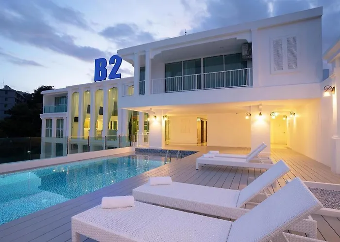 B2 Phuket Premier Hotel