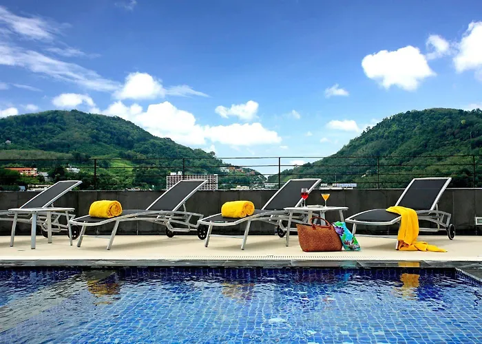 Ashlee Hub Hotel Patong
