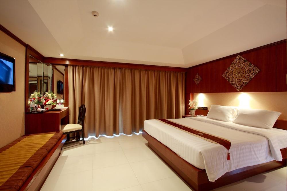 Rayaburi Hotel, Hotel 3*