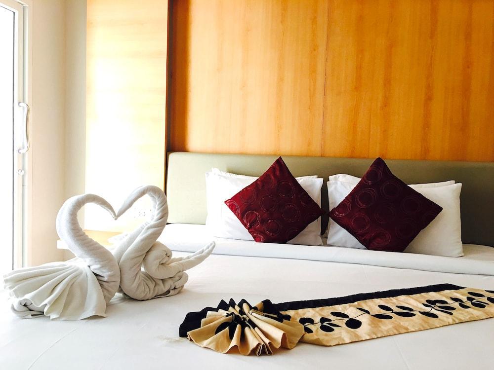Andatel Grande Phuket Hotel 4*