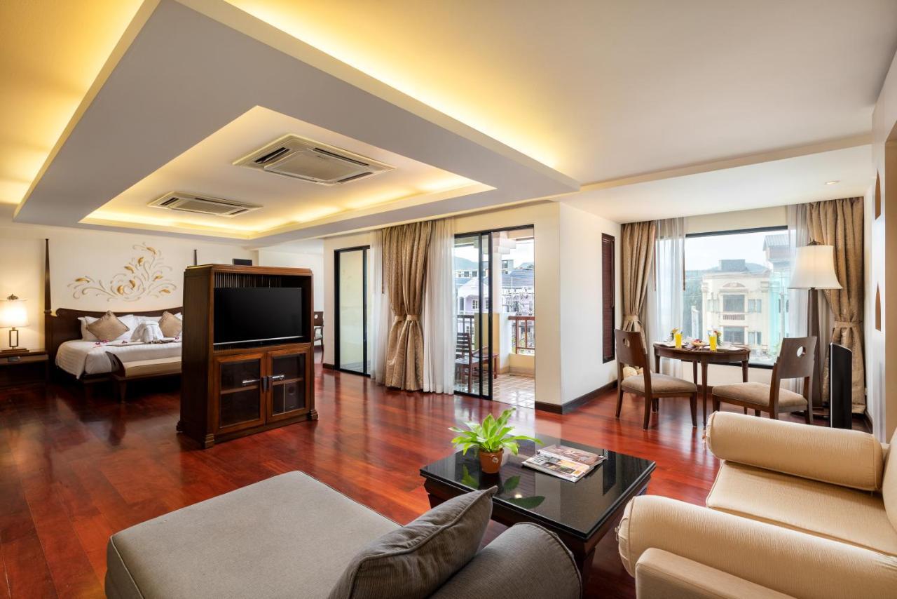 Hotel Paragon & Sha Extra 5*