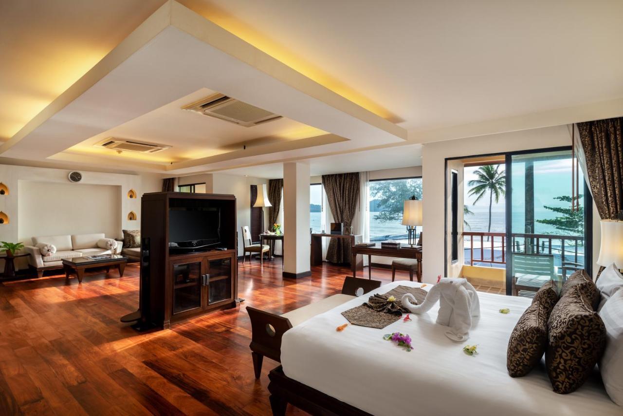 Paragon & Sha Extra Patong