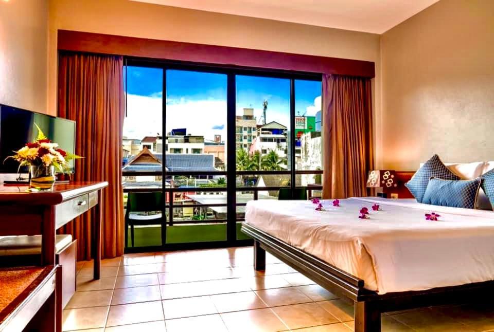 C & N - Sha Extra Hotel 3*
