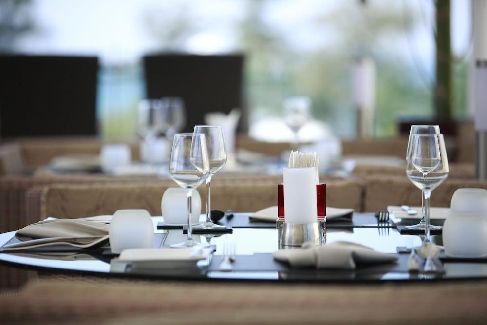 Hotel Absolute Bangla Patong