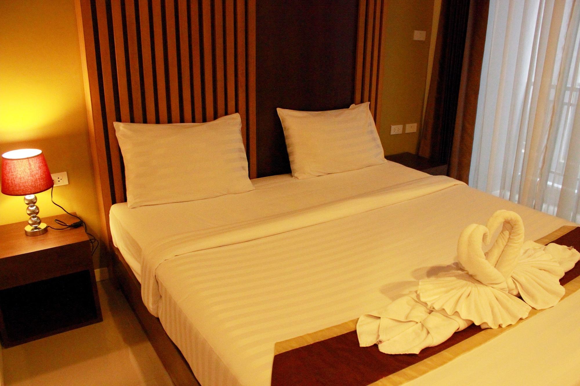 Tropical Sunset 3* Patong