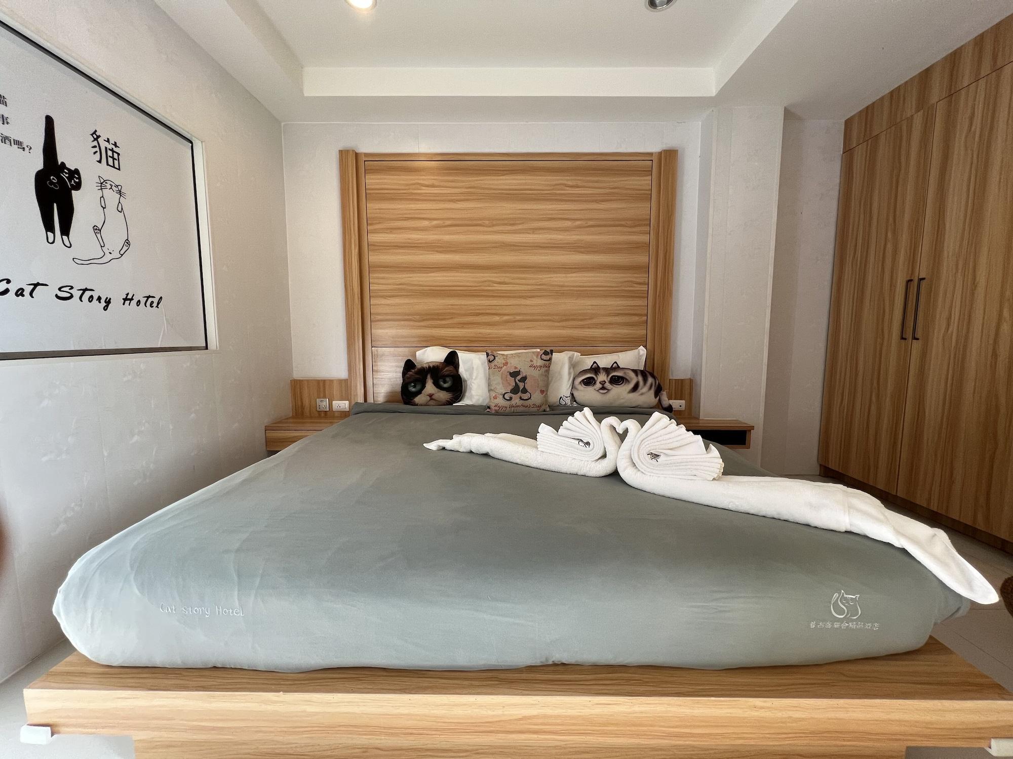 Hotel Cat Story Patong