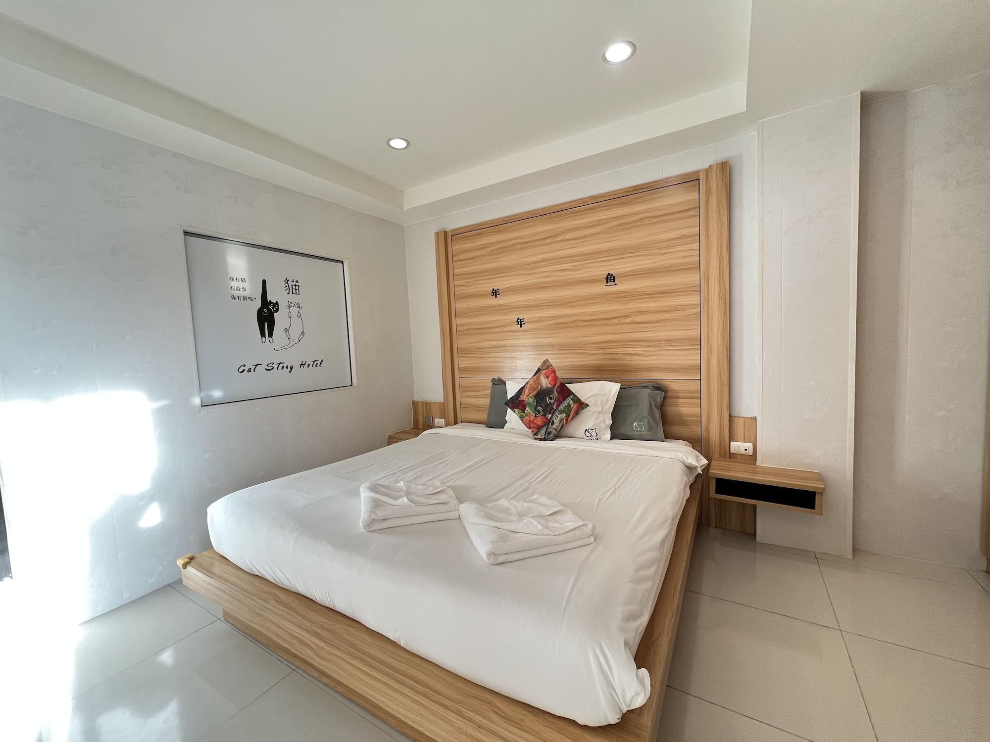 Cat Story Hotel Patong