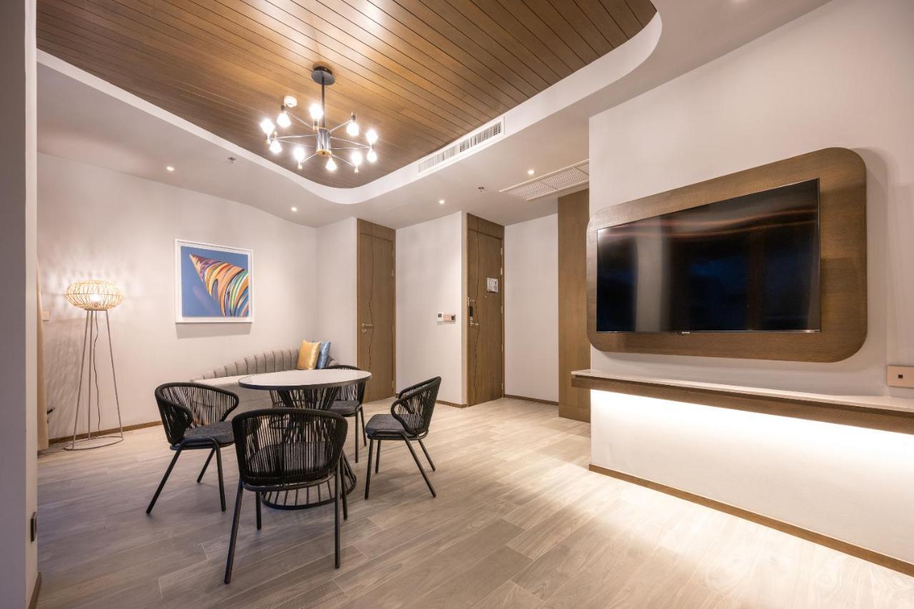 Metadee Elite Hotel