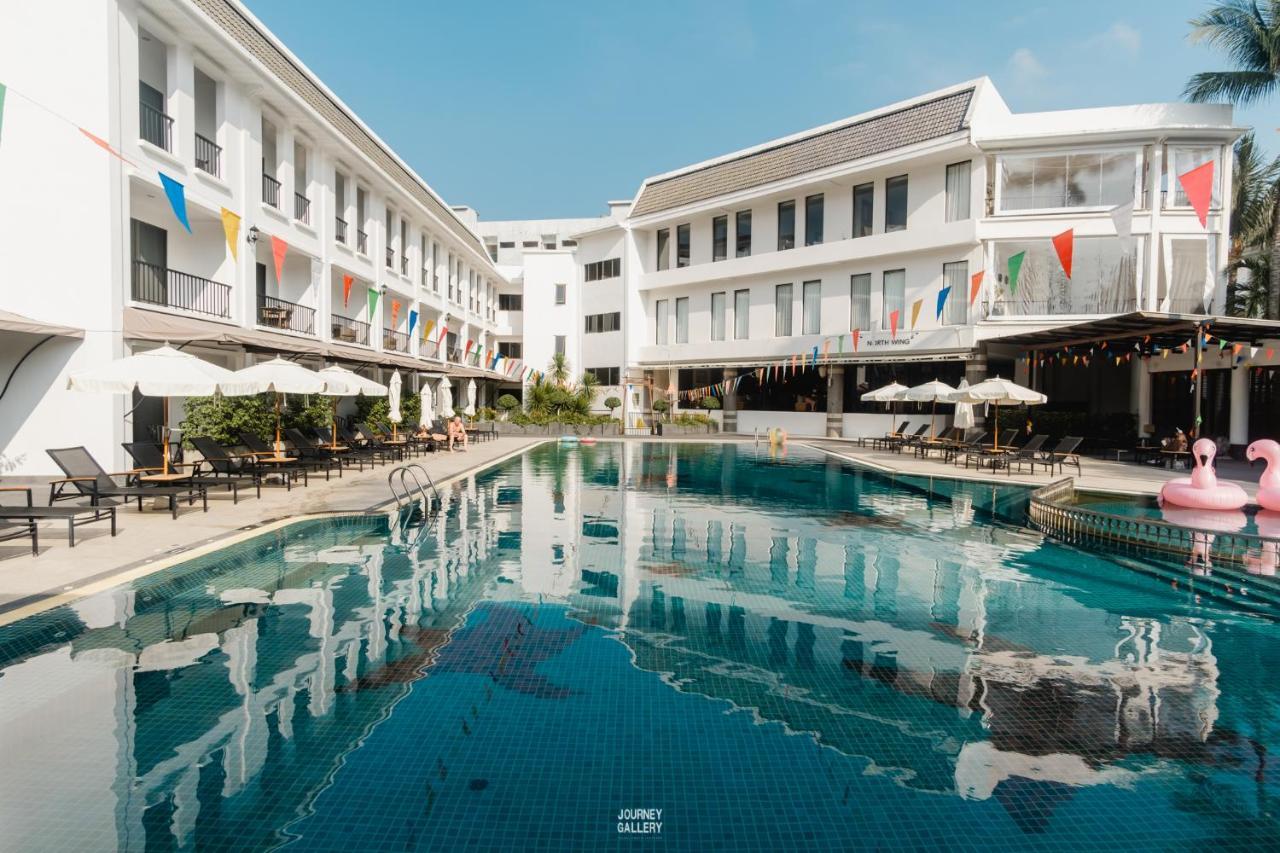 Sawaddi & By Tolani - Sha Extra Patong