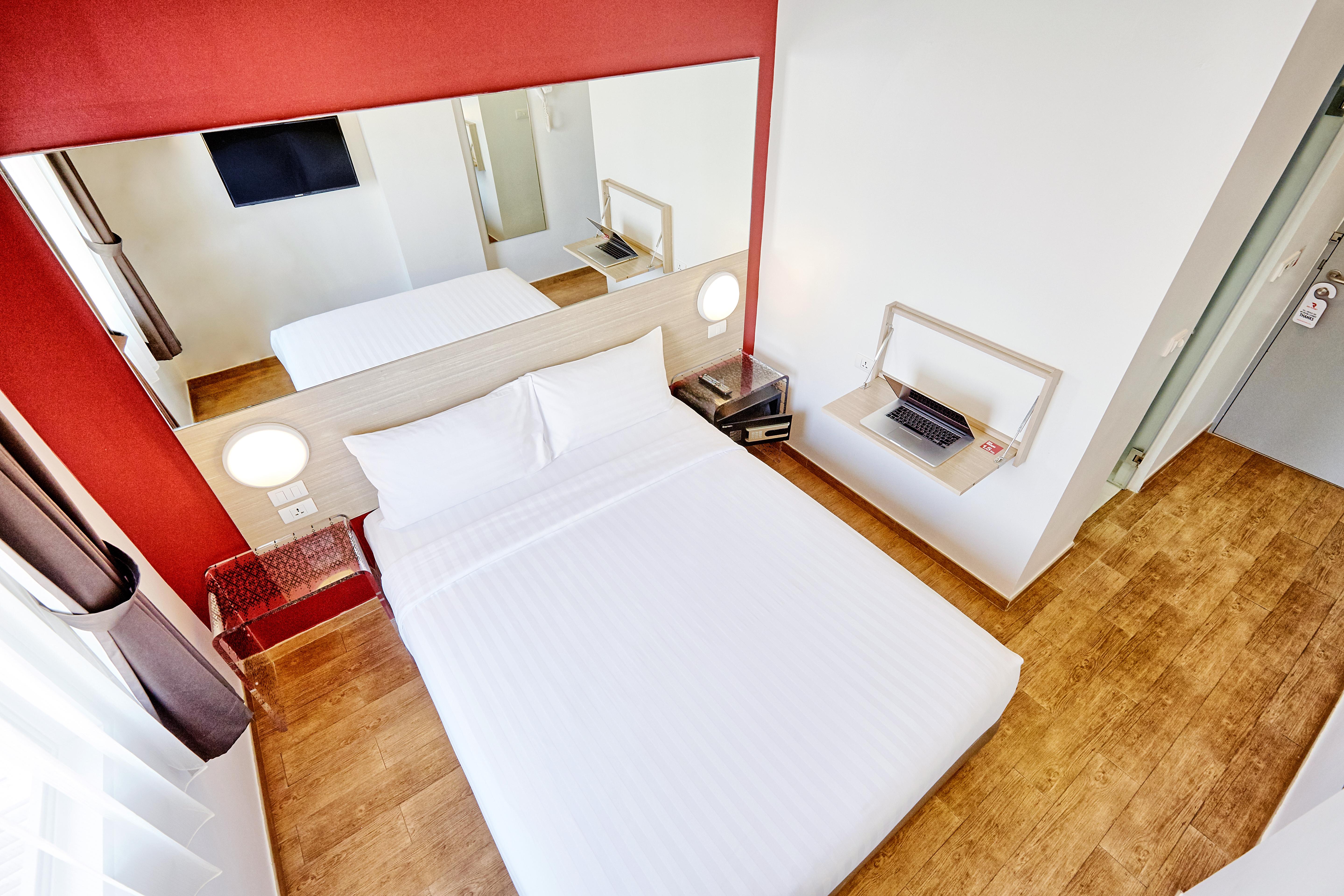 Red Planet Phuket - Sha Extra 3*