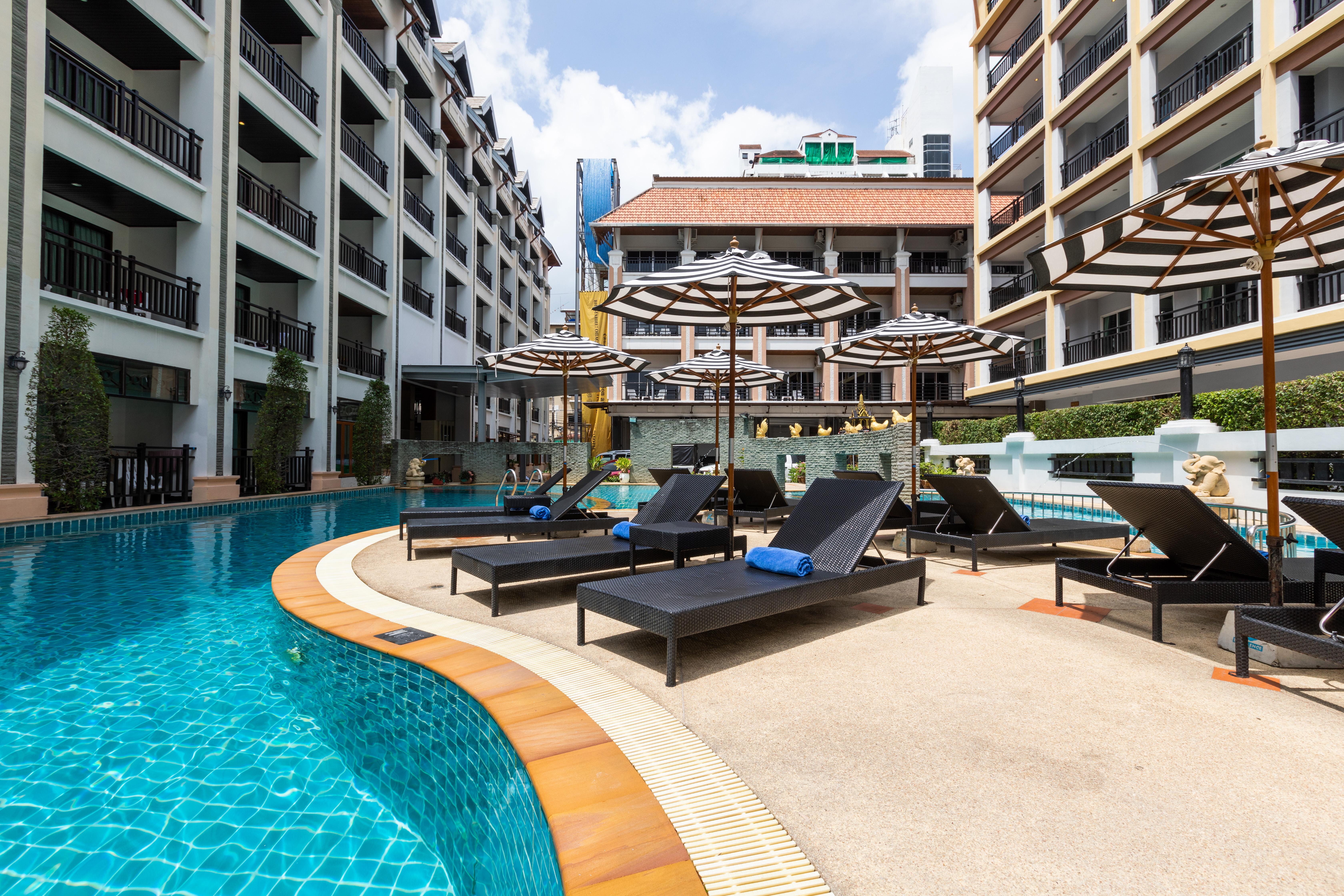 Amata Hotel 4*