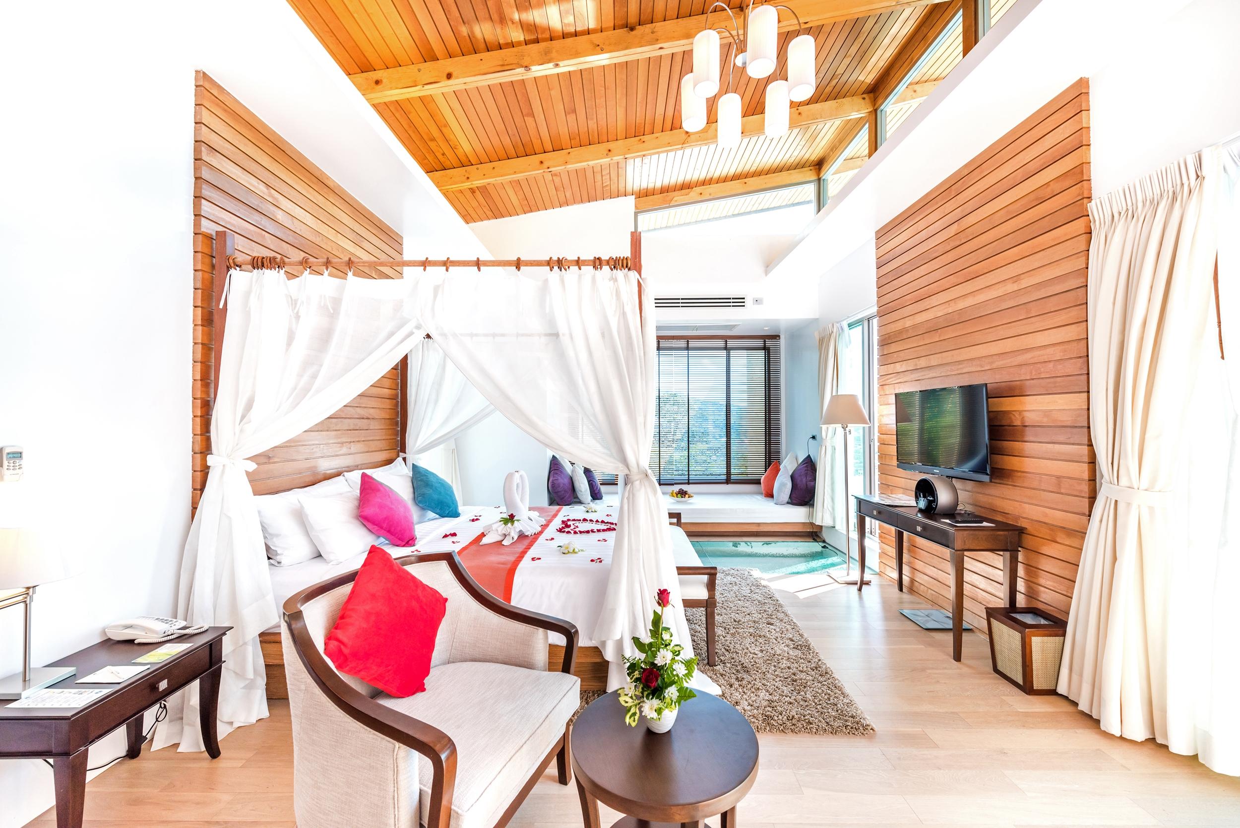 Wyndham Sea Pearl Resort, Phuket Hotel 5*