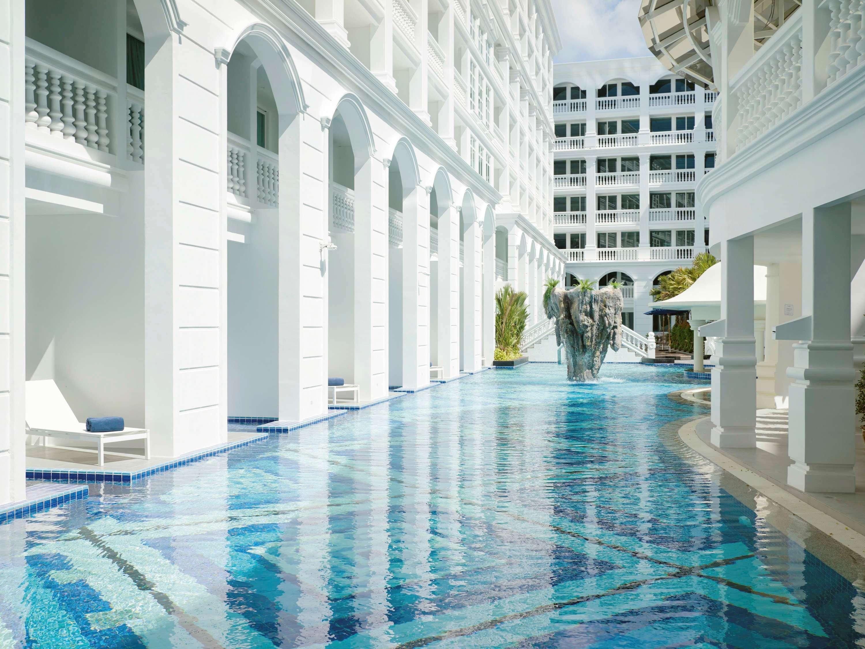 Hotel Moevenpick Myth Phuket Patong