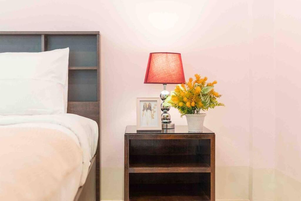 Spacious 4 Bedroom Vacation Rooftop Views Patong