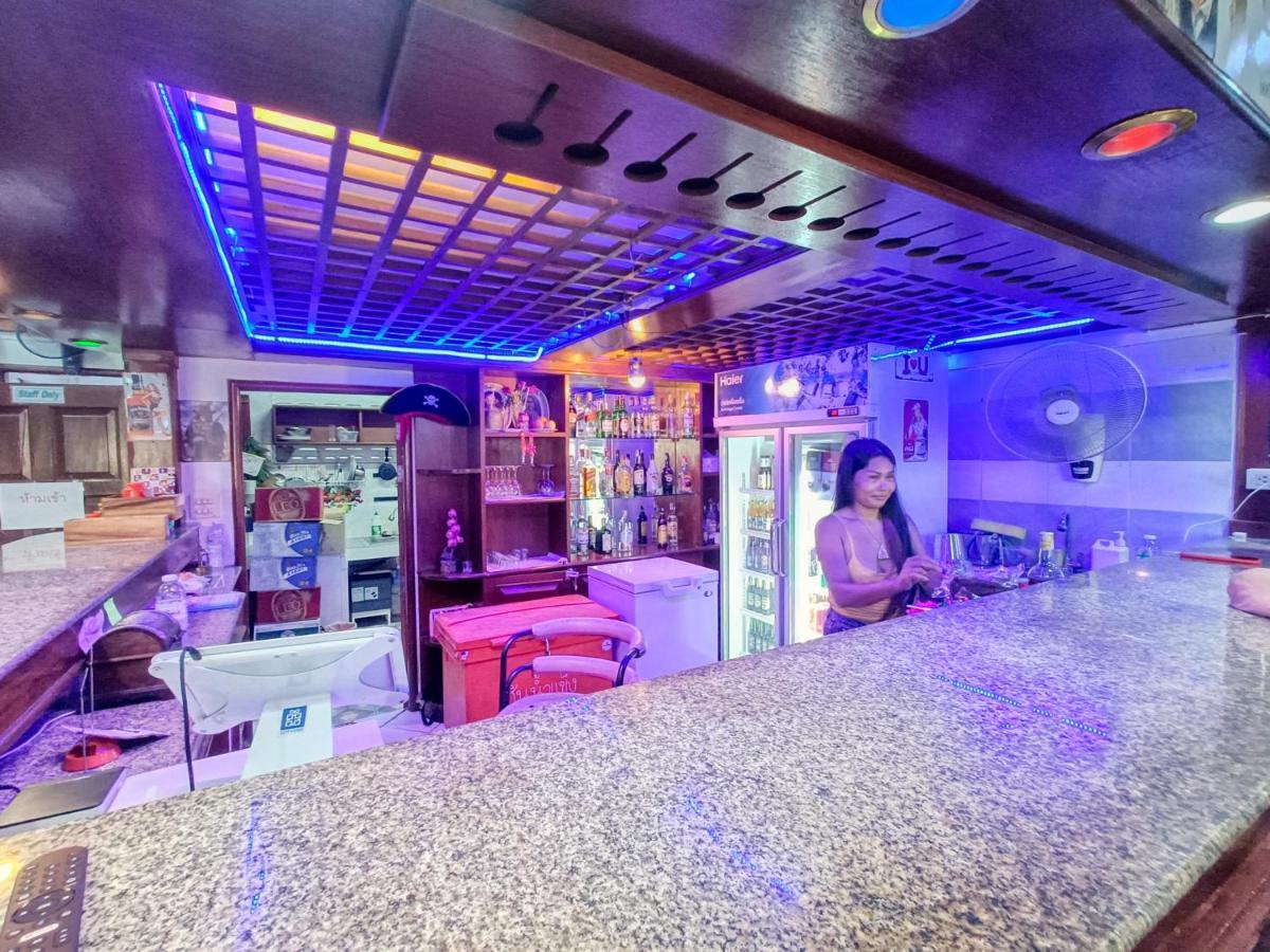 Black Pearl Patong Beachfront 3* Patong