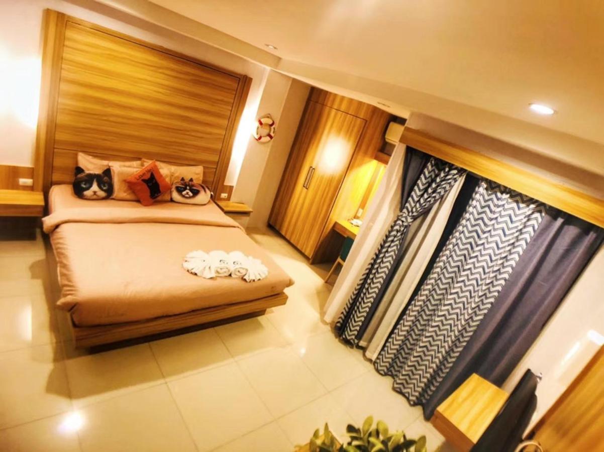 Hotel Cat Story Patong