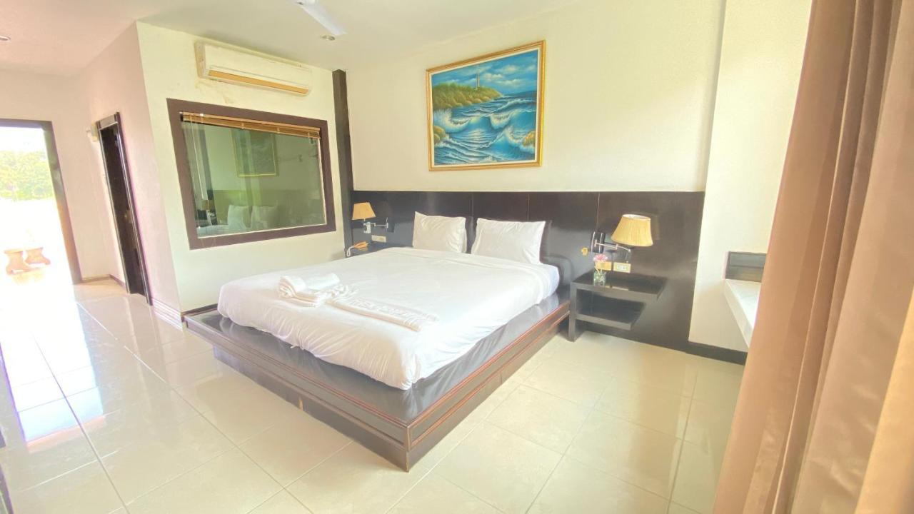 Sm Hotel