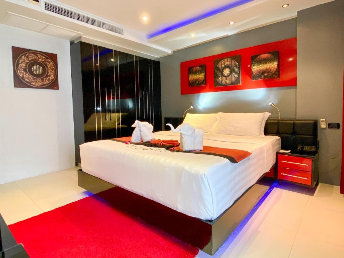 Absolute Bangla 4* Patong