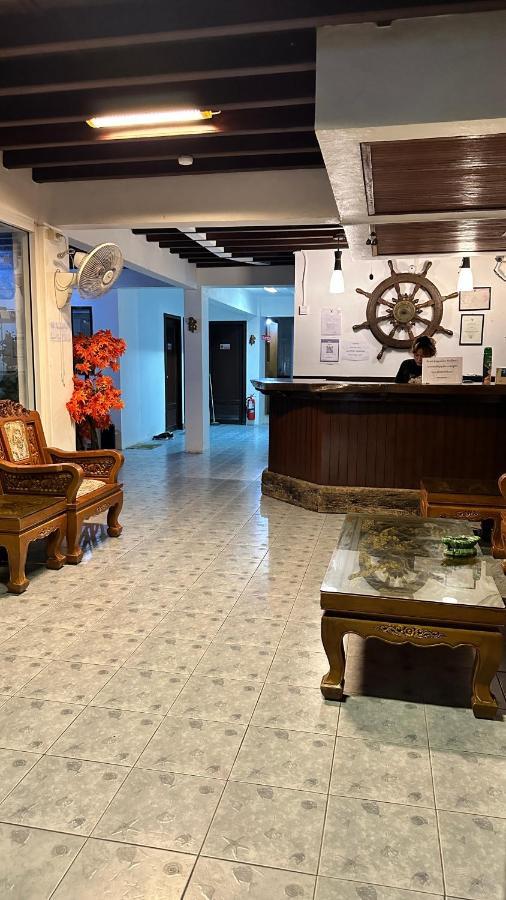 Relax Hotel
