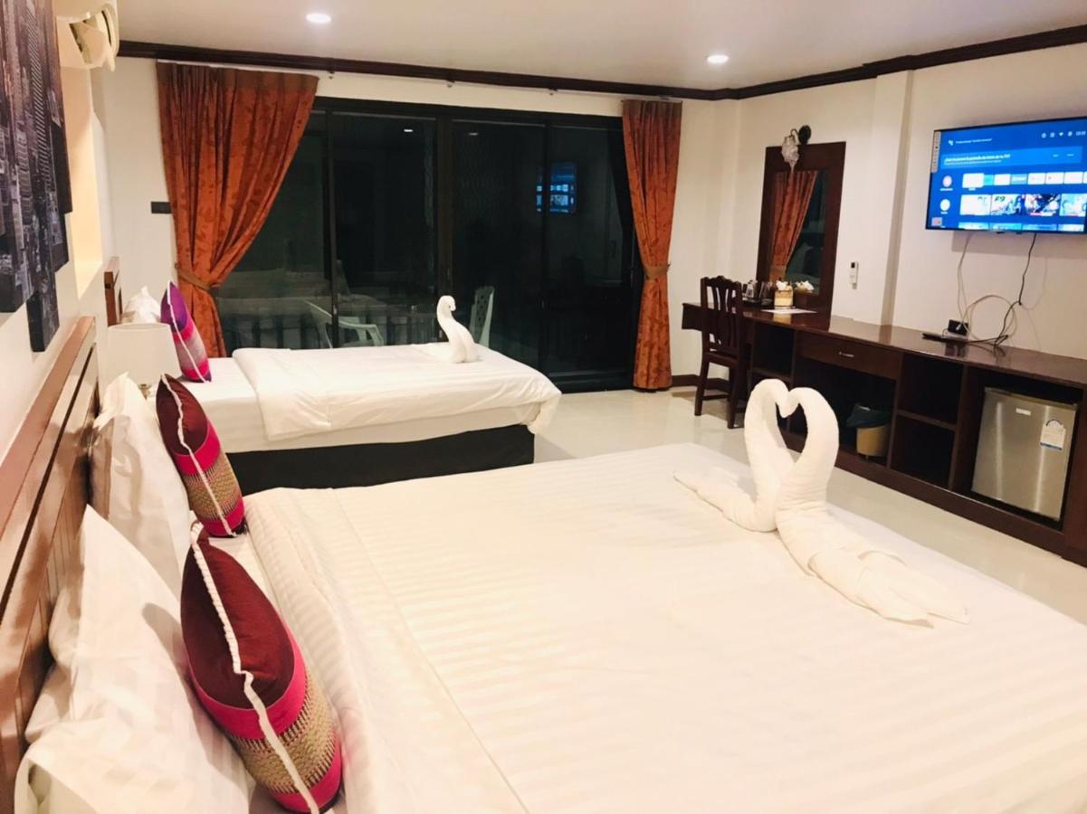 Hostel Benetti House Patong