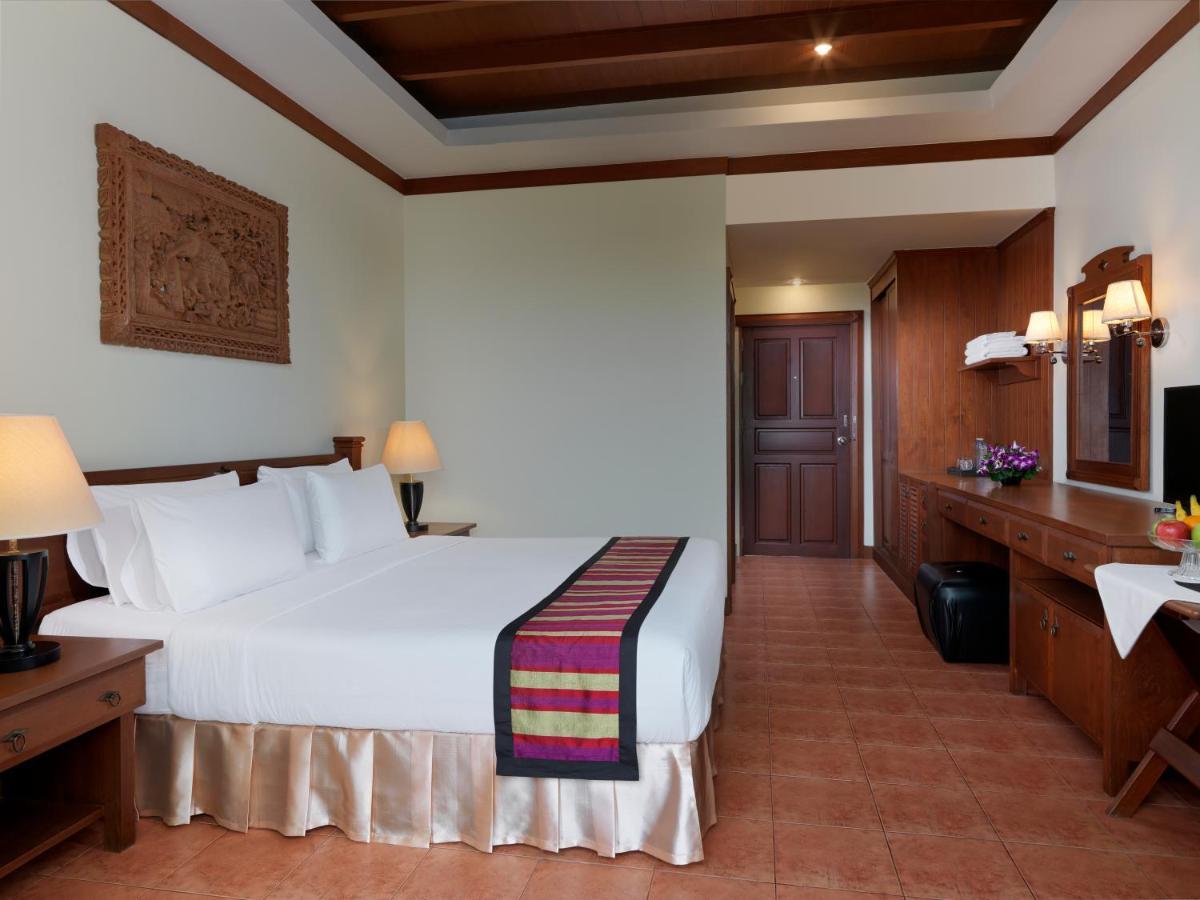 Sun Hill - Sha 3*