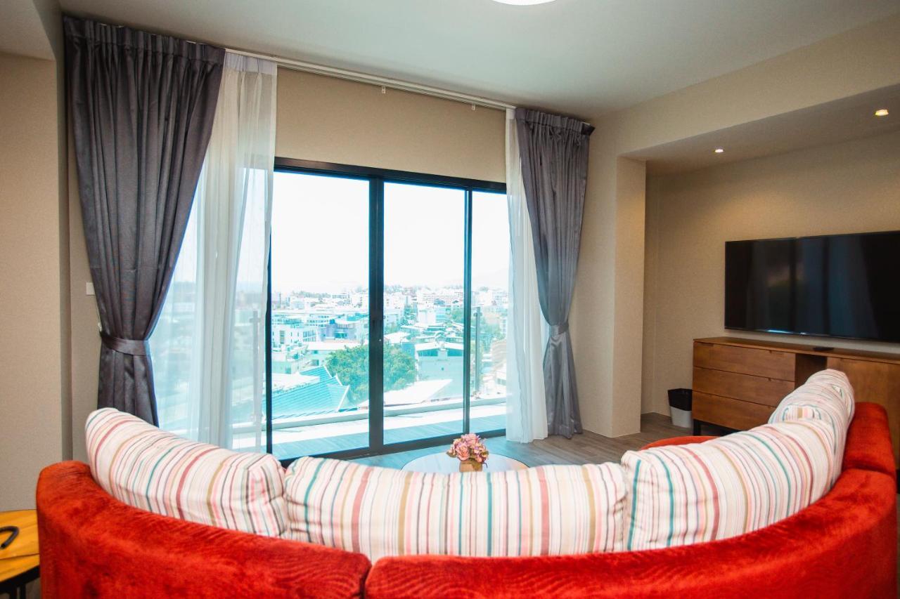 Triple L Hotel 5*