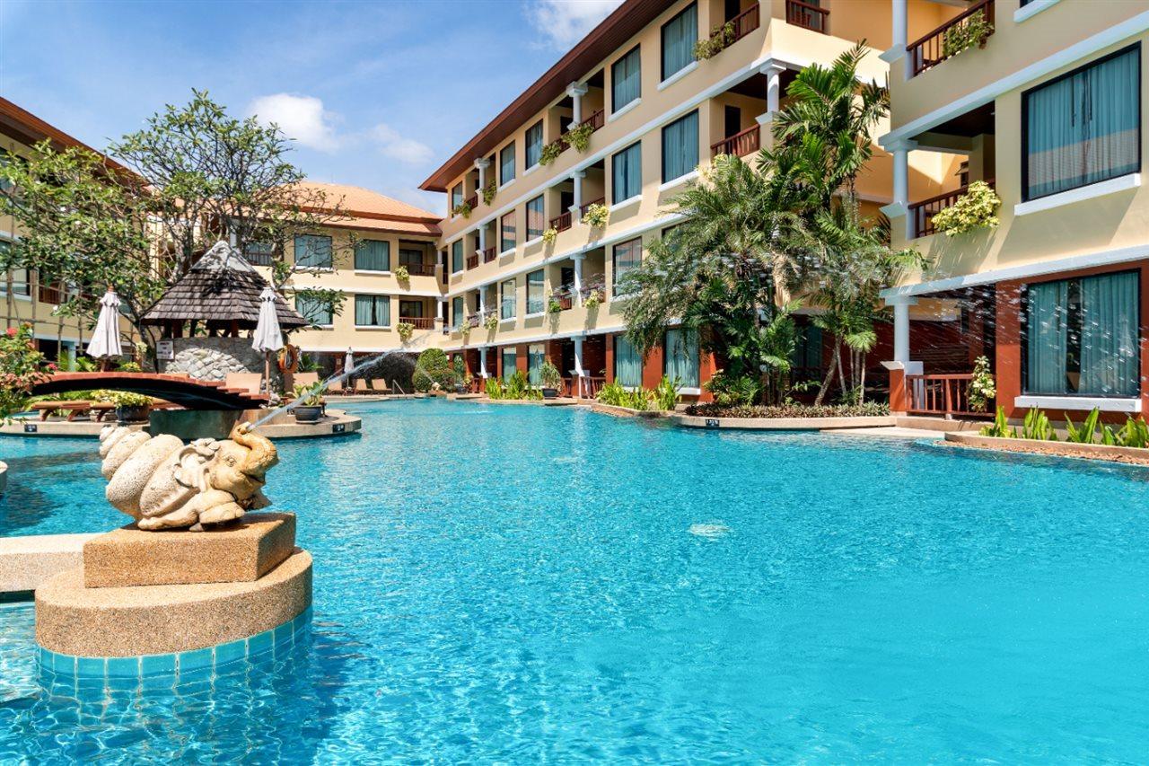 Hotel Paragon & Sha Extra