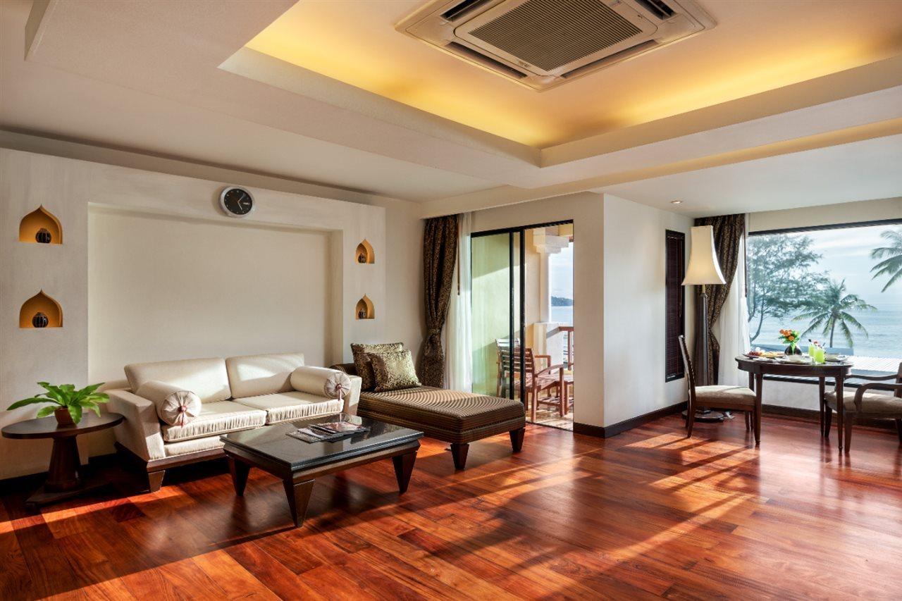 Hotel Paragon & Sha Extra