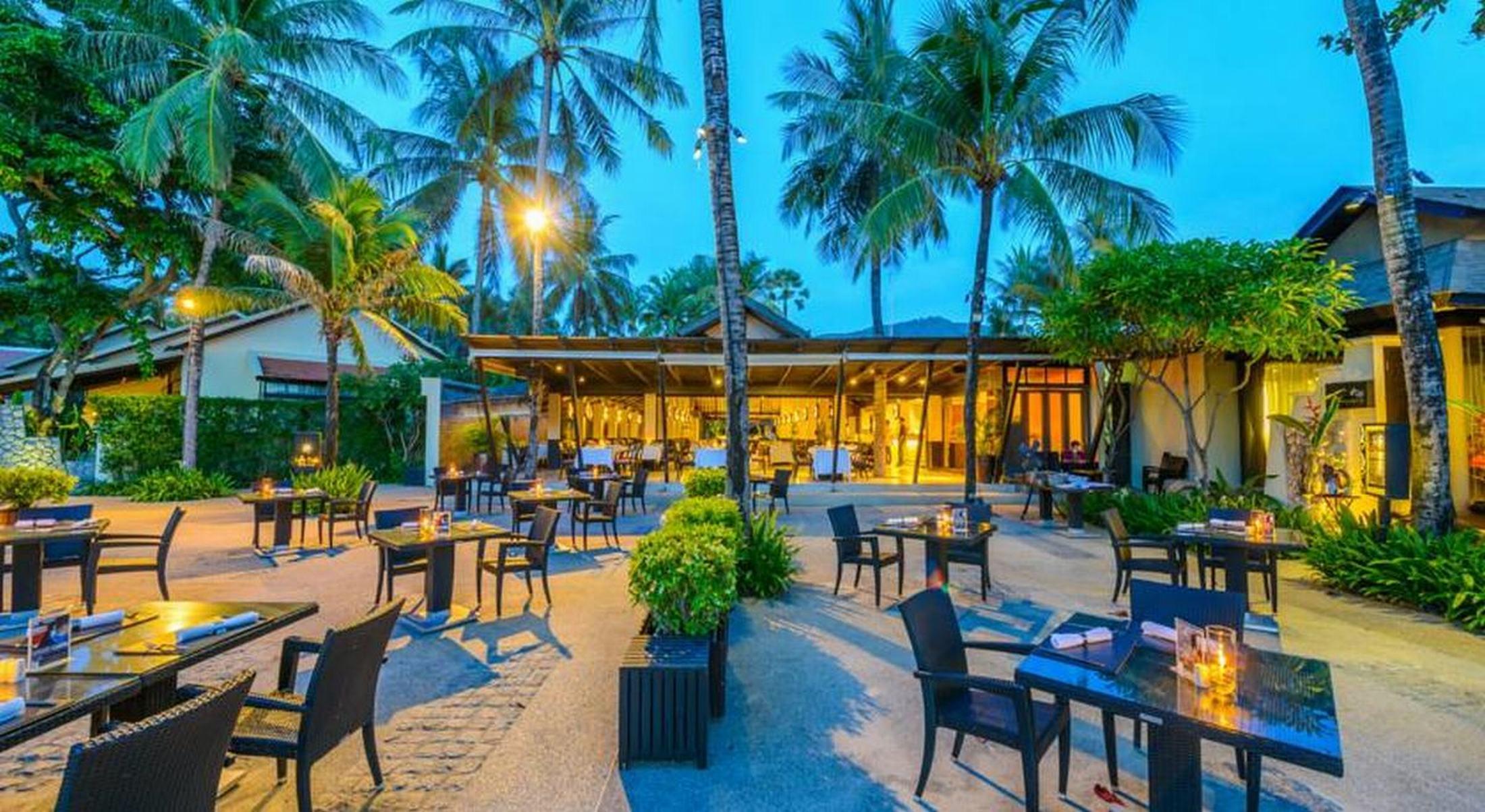 Impiana Beachfront Patong, Phuket 4* Patong