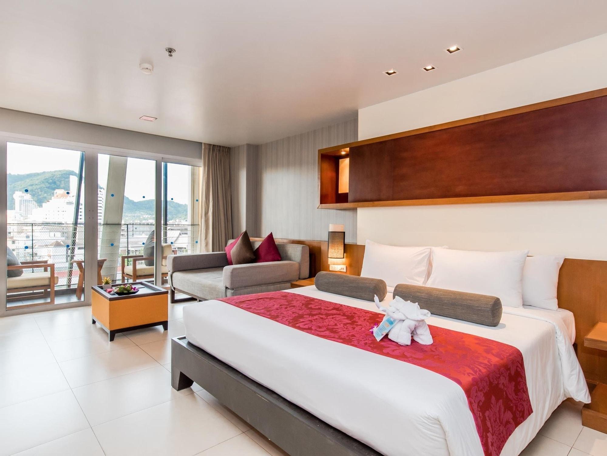 Ashlee Hub Hotel 4*