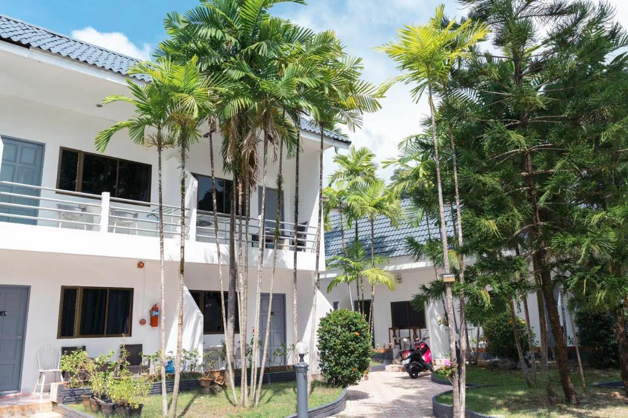 The Coconut Nanai Hotel Patong