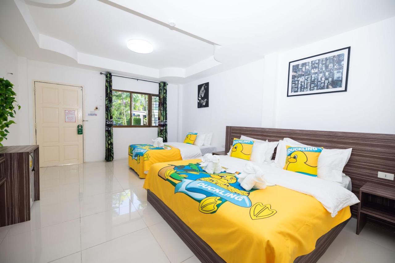 Hotel The Coconut Nanai