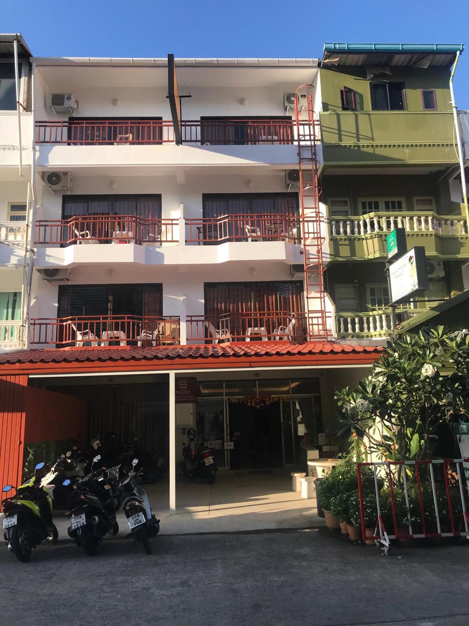 Hostel Benetti House *